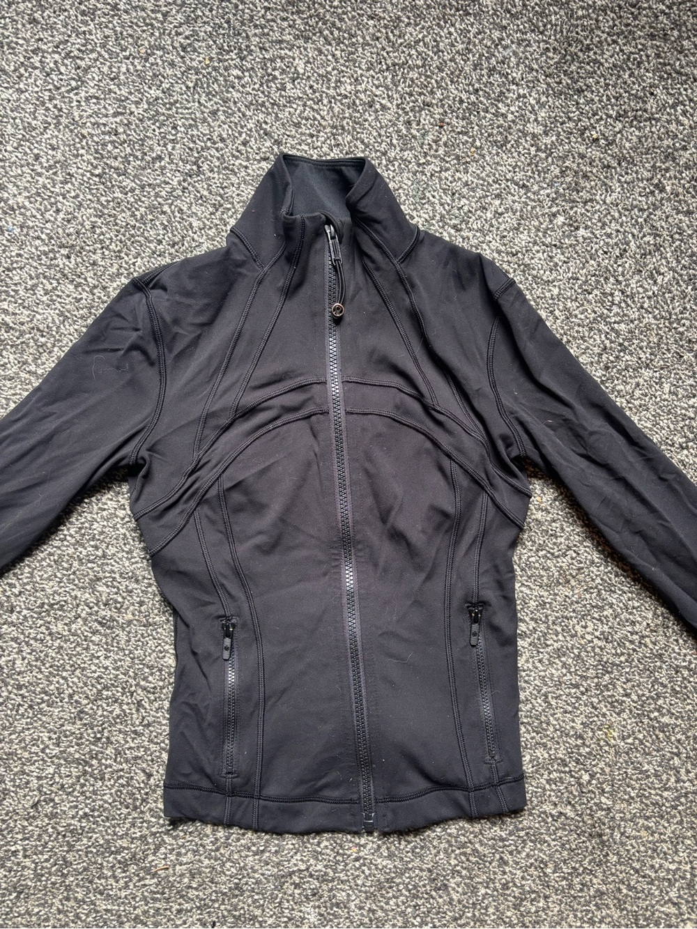 Lululemon square dot black define jacket size 2
